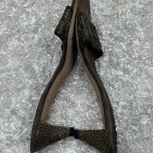 Gucci Leather and GG Canvas Slide Sandals Heels - Picture 6 of 10